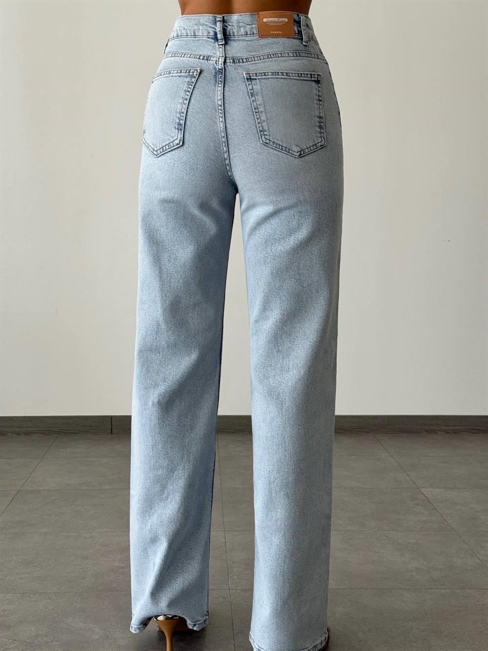 BLUE JEANS SIA